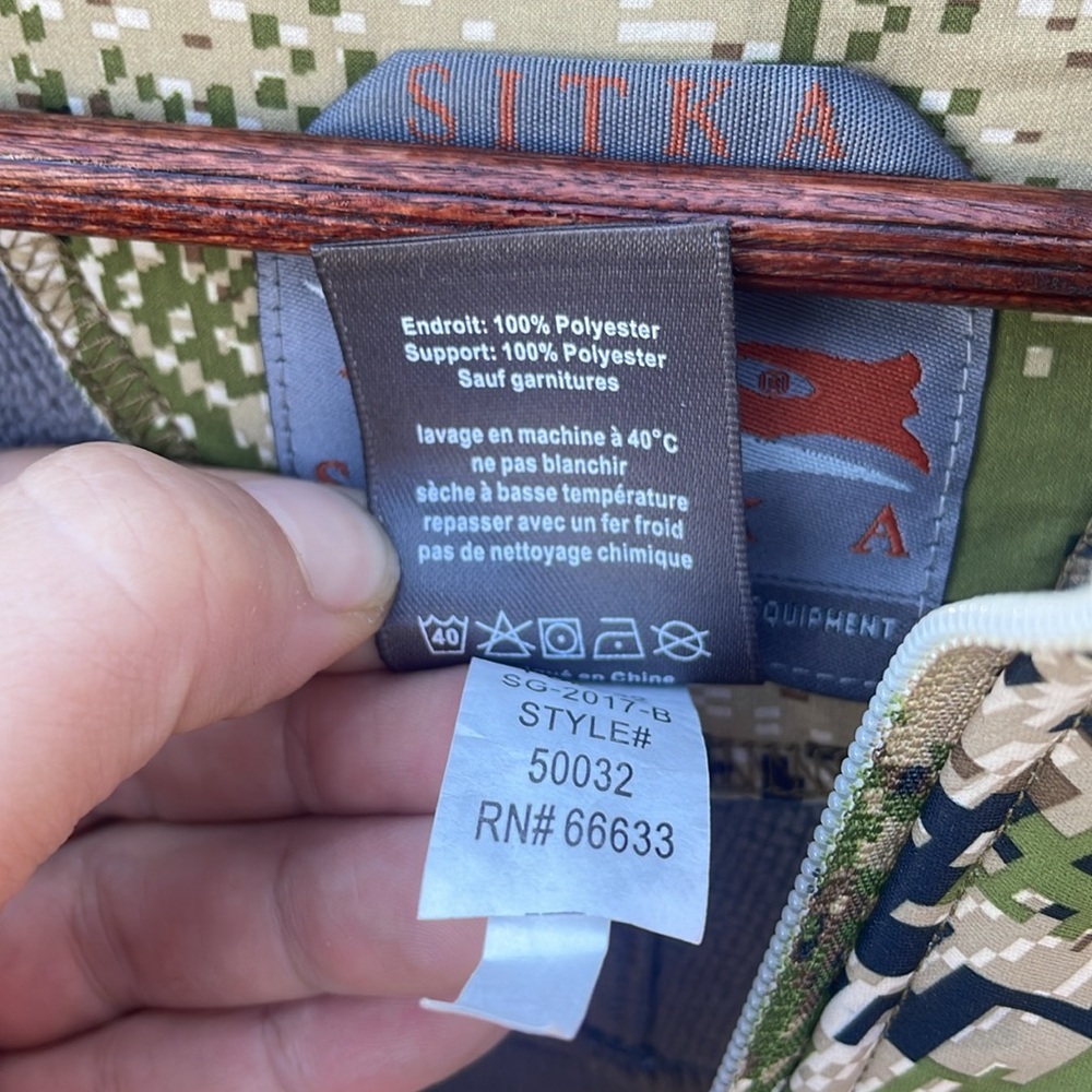 SITKA Windstopper Digital Camo Hunting Jacket 2XL - Picture 7 of 8